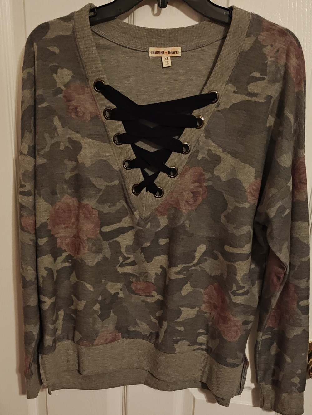 Women's Gray Floral Camo Lace-Up V-Neck Top